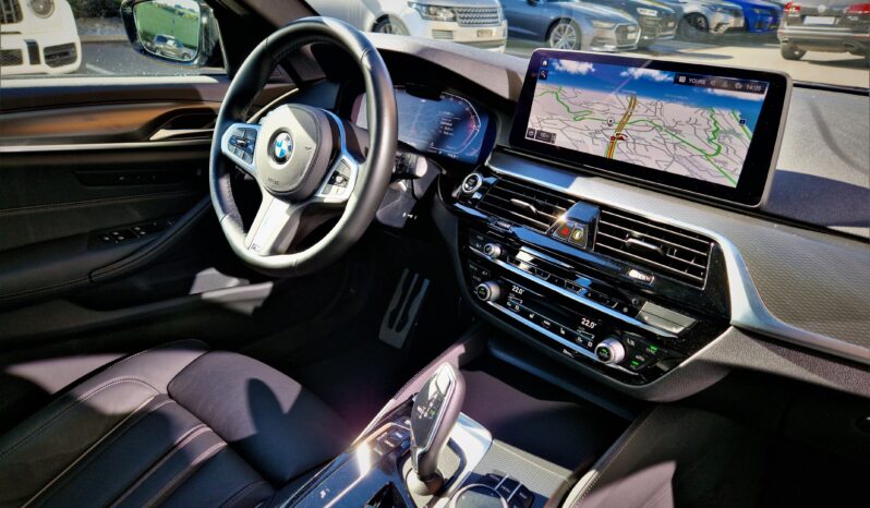 BMW 530d xDrive 48V Touring M Sport Steptronic voll
